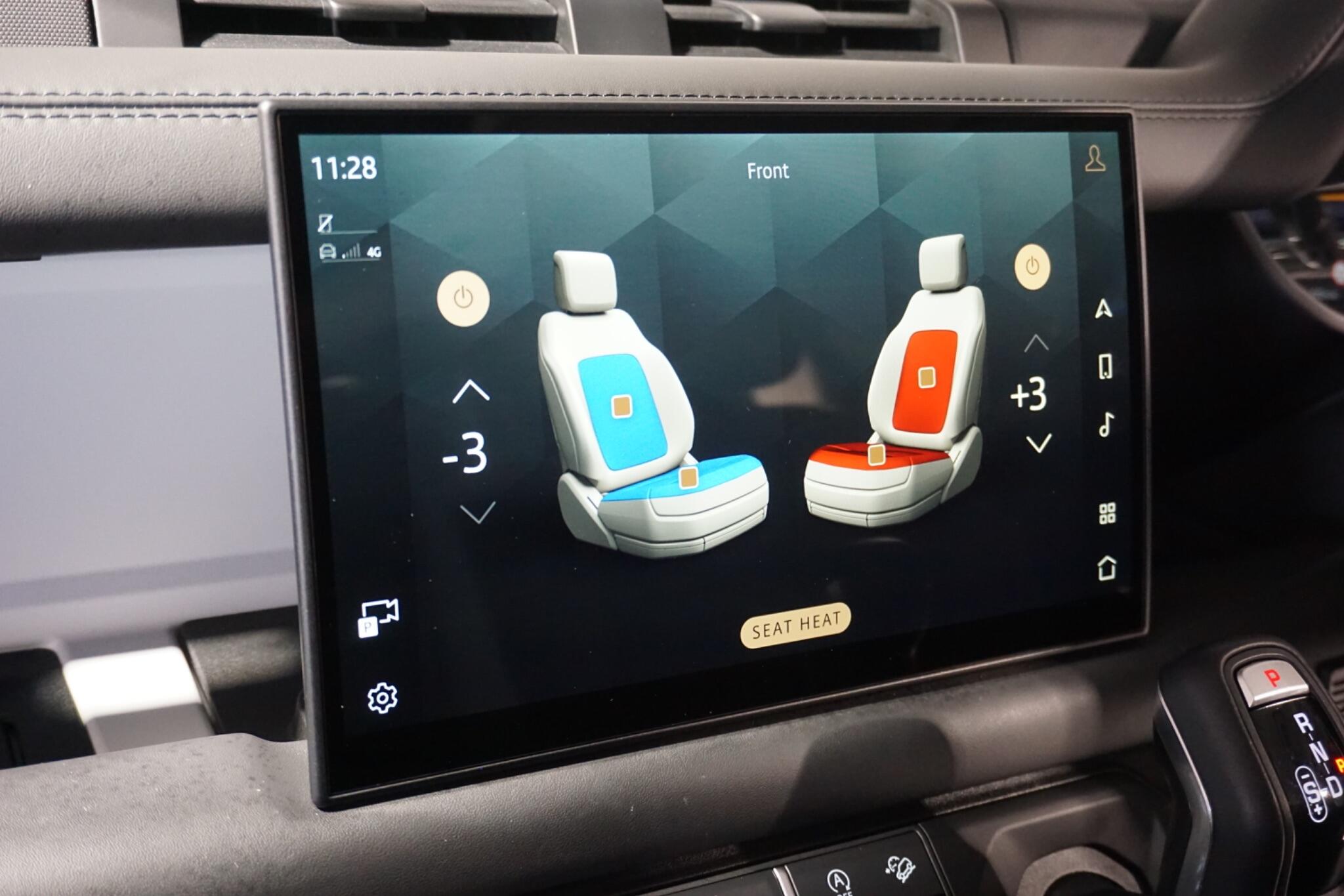 Land Rover Defender 110 3.0 D350 MHEV X-Dynamic HSE SUV 5dr Diesel Auto 4WD Euro 6 (s/s) (350 ps)